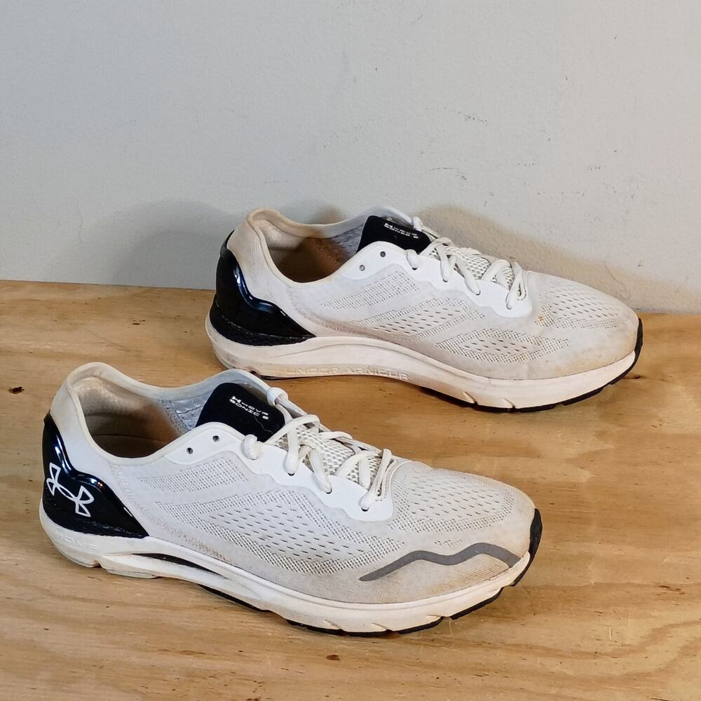 Under Armour HOVR Sonic 6 Mens Size 11 Running Shoes White Black 3026121-105